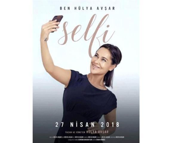 Hülya Avşara Selfide gişe hüsranı