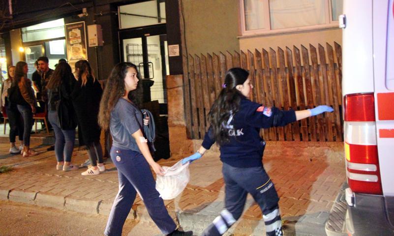 Boluda 39 üniversite öğrencisi kız yurdundaki yemekten zehirlendi