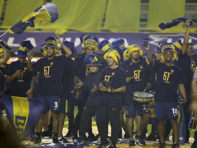 Boca Juniors şampiyon oldu, yer gök inledi