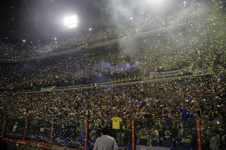 Boca Juniors şampiyon oldu, yer gök inledi