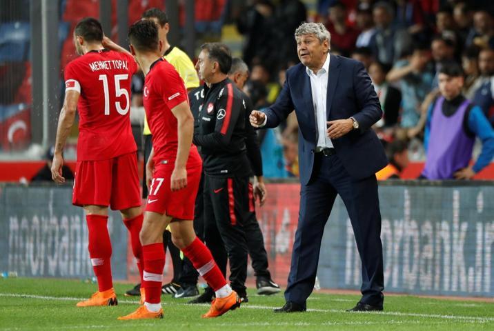 Cenk Tosun attı Türkiye kazandı