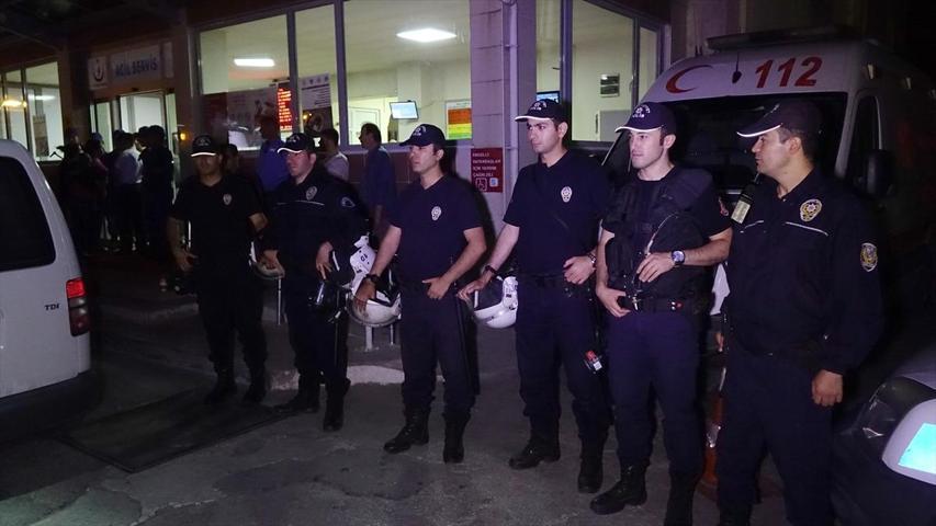 İki Roman kavga etti, aileler birbirine girdi: 7 yaralı