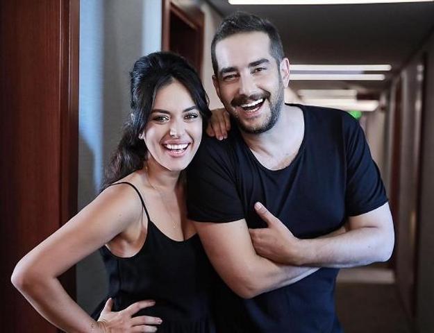 Ezgi Mola: “Beni aptal yerine koymalarına tahammül edemem”