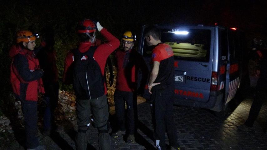 Ormanda kaybolan üniversiteli 5 saat sonra bulundu