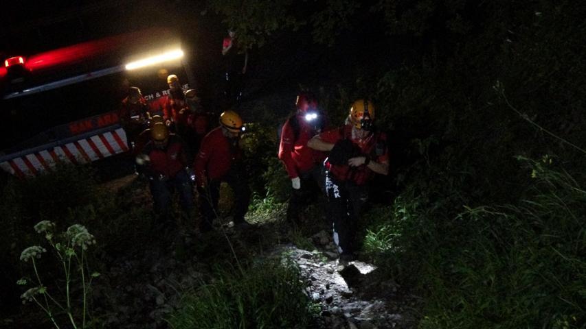 Ormanda kaybolan üniversiteli 5 saat sonra bulundu