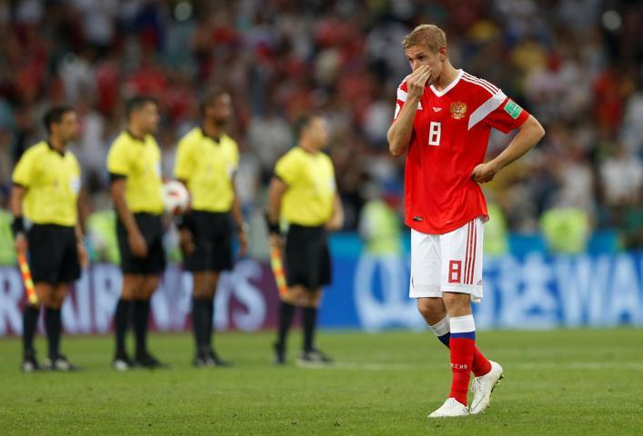 Rus futbolcularla ilgili bomba iddia: Burunlarıyla oynamalarından şüphelendiler