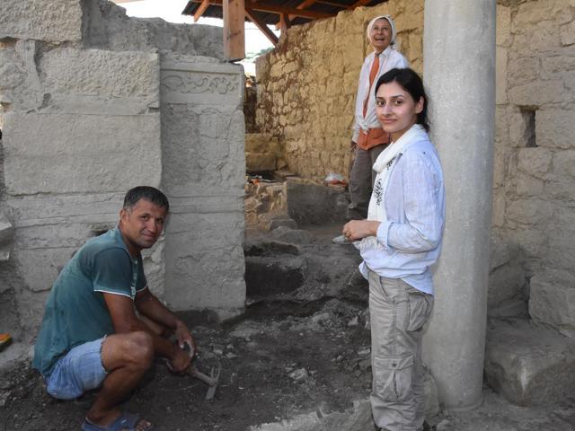 Noel Baba Kilisesinde gizemli insan iskeletleri