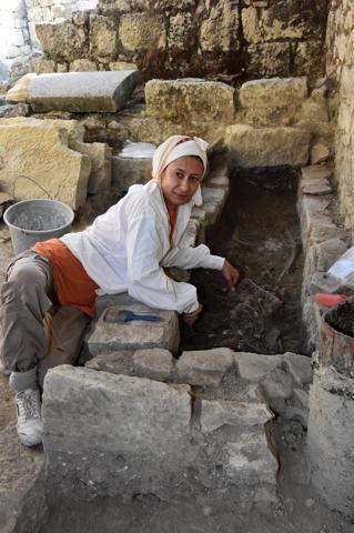Noel Baba Kilisesinde gizemli insan iskeletleri