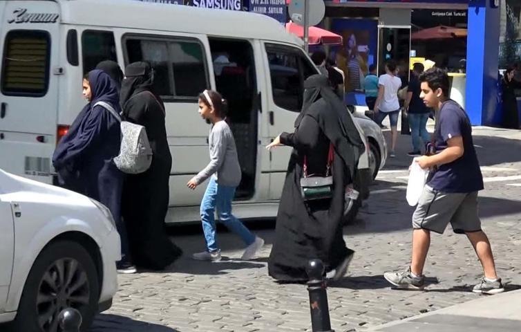 Karadenize Arap turist akını