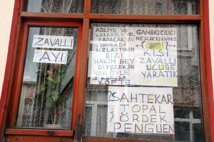 Duvar yazıları ile tartışan kardeşlere mahkeme dur dedi