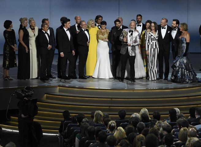 Televizyon Oscarları dağıtıldı, işte ödül kazanan yapımlar