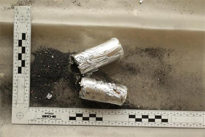 Evinde bomba fabrikası kurdu Ülkeyi dehşete düşürdü