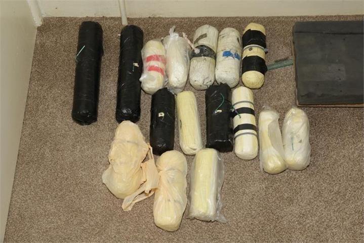 Evinde bomba fabrikası kurdu Ülkeyi dehşete düşürdü