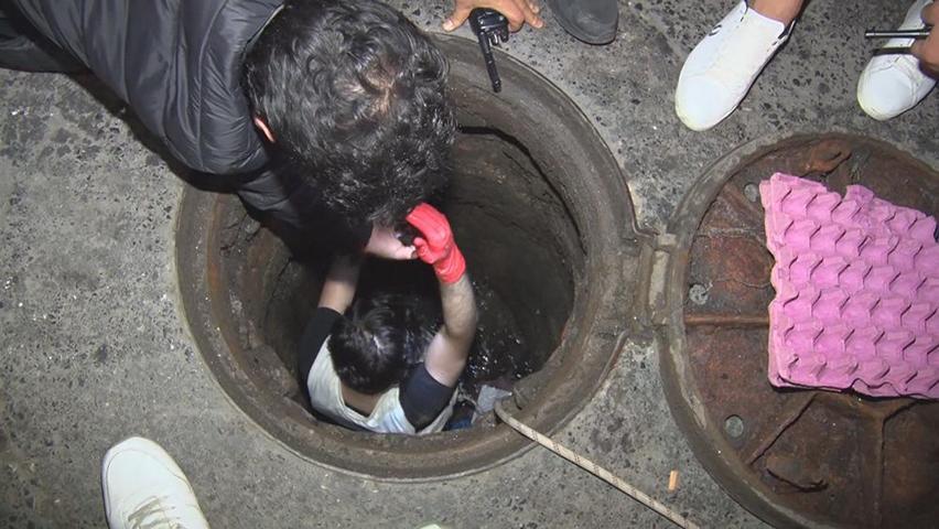 Polis uyuşturucuyu kanalizasyondan çıkardı