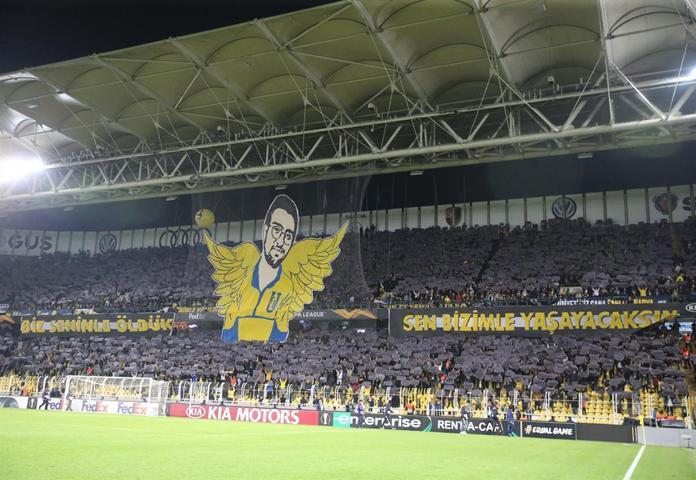Koray Şener herkesi ağlattı