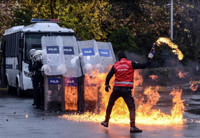 Çevik Kuvvet polisinden aksiyon filmlerini aratmayan eğitim