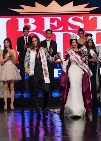 Iman Casablanca: Her sabah 15 dakika kitap okurum