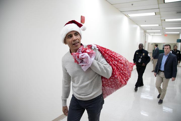 Obama, Noel Baba oldu