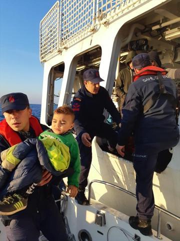 Didimde 136 göçmen yakalandı