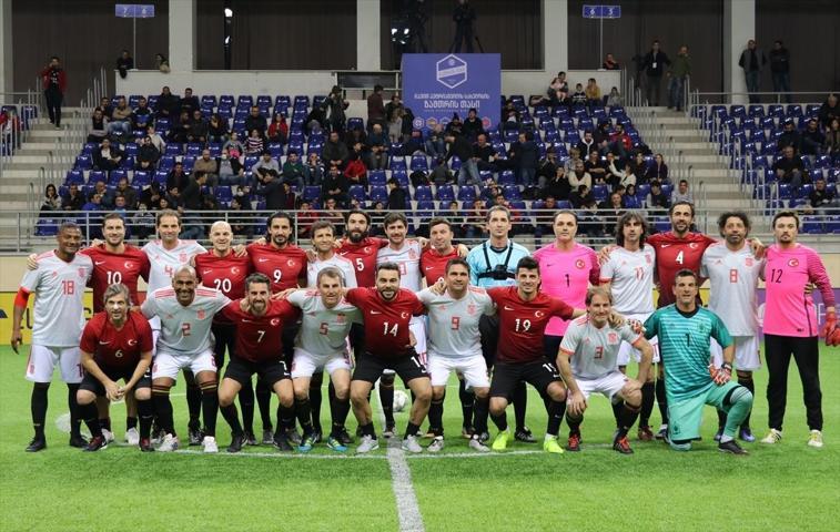 Veteran Milli Futbol Takımı şampiyon oldu