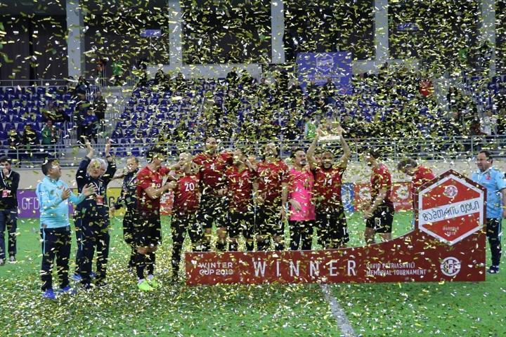 Veteran Milli Futbol Takımı şampiyon oldu