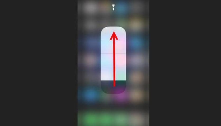 Telefonunuzun flaş ışığına dikkat Kimse farkında değil ama...