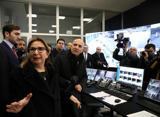 Modernize edilen Sarp Sınır Kapısı yeni yüzüyle hizmete girdi