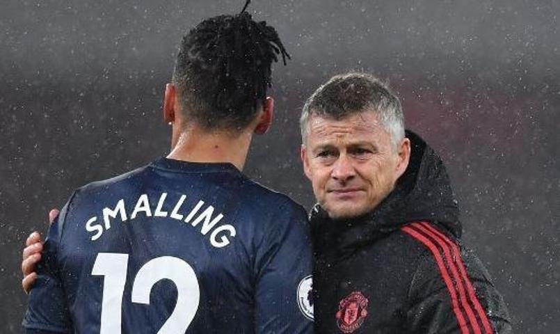 İngilterede bir saldırı da Manchester Unitedlı Chris Smallinge