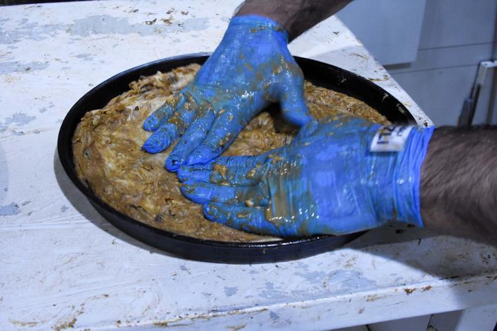 Konyada ramazanın vazgeçilmez lezzeti; tahinli pide