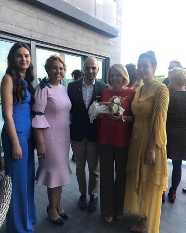 Bartu Küçükçağlayan nişanlandı