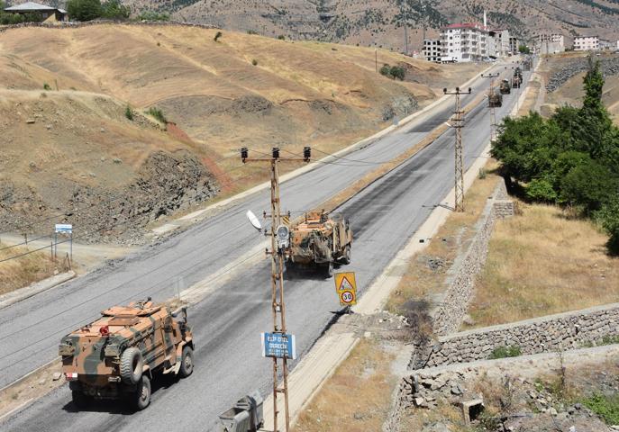 Pençe Harekâtında 6ncı gün: Sınıra Bora sevkiyatı