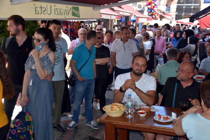Bayramda tatilci akınına uğrayan Edirnede 3 ton ciğer tüketildi