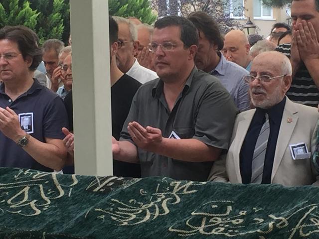 12 saat mahsur kalıp kurtarıldığı gün babasını kaybetti