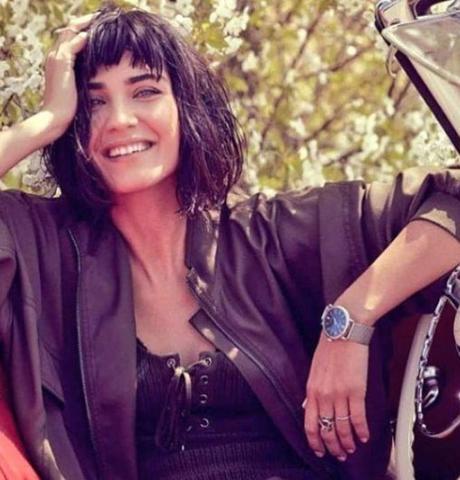 Tuba Büyüküstün bebek sahibi oldu
