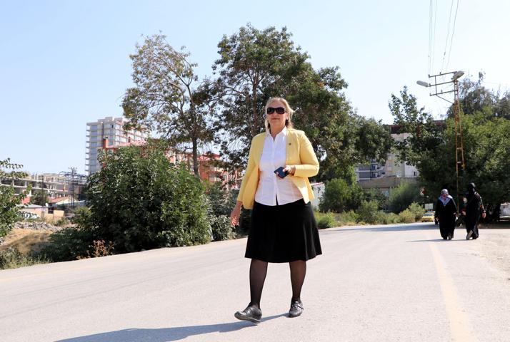 Vanın ilk ve tek ödüllü kadın muhtarı