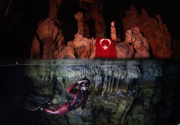 Şahika Ercümenden dünya rekoru