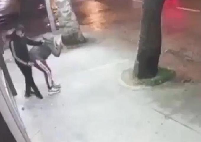 Kıskandığı için döven erkek arkadaşından şikayetçi olmadı