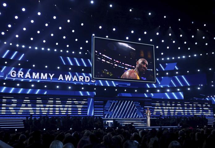 Kobe Bryantın trajik ölümünün gölgesinde 62. Grammy Ödülleri sahiplerini buldu