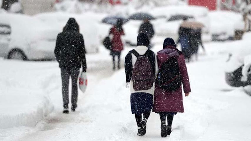 Eğitime kar engeli 13 Şubat 2020de okulların tatil olduğu iller