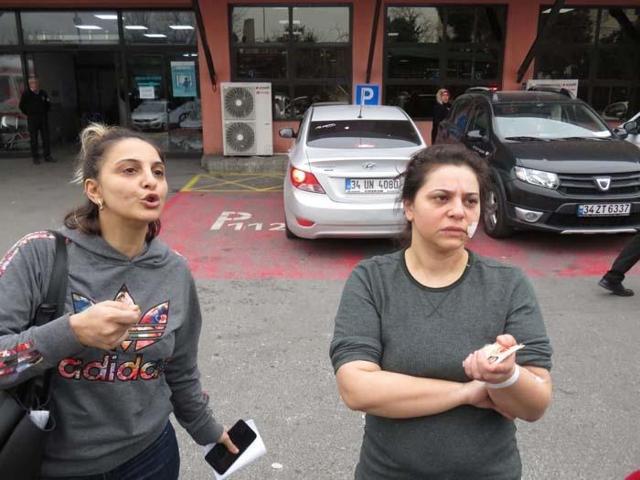 Boşanma aşamasındaki eşini bıçakladı