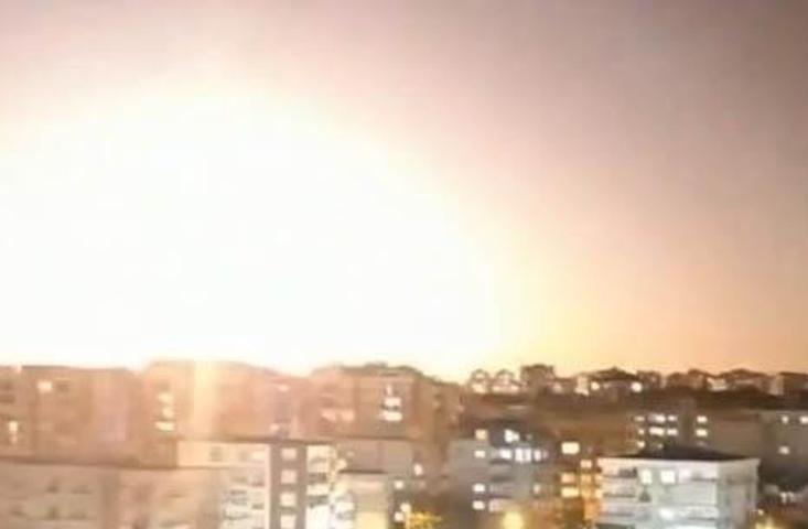 Meteor düşmesi olduğu sanılan doğa olayı, Batmanda böyle görüntülendi
