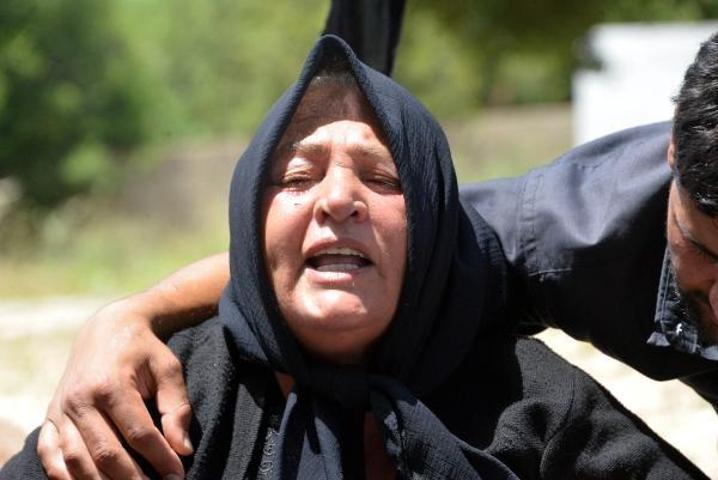 Boksörün öldürdüğü Zeynepin annesi: Kızımdan zorla para alıyor, tehdit ediyormuş