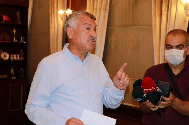 Adana Büyükşehir Belediyesine icra şoku: Başkanlık makamındaki eşyalara el konuldu
