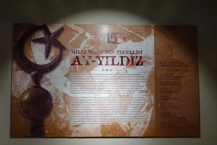 Milli İradenin Tecellisi: Ay-yıldız sergisi açıldı