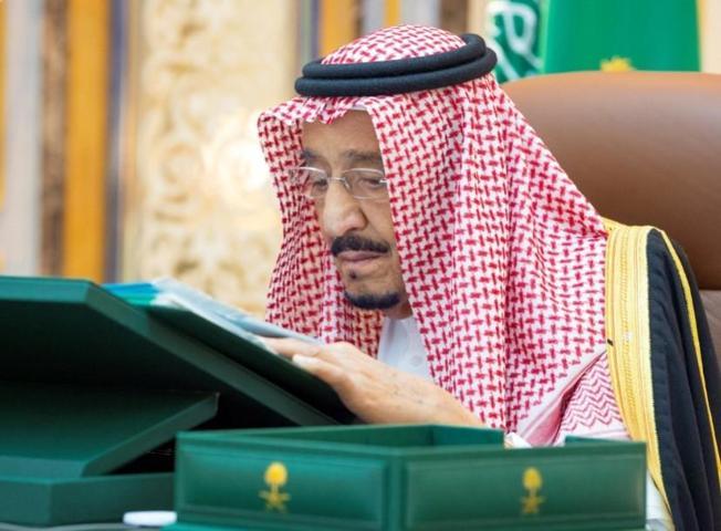 Suudi Arabistan Kralı Selman hastaneye kaldırıldıktan sonra ilk kez görüntülendi