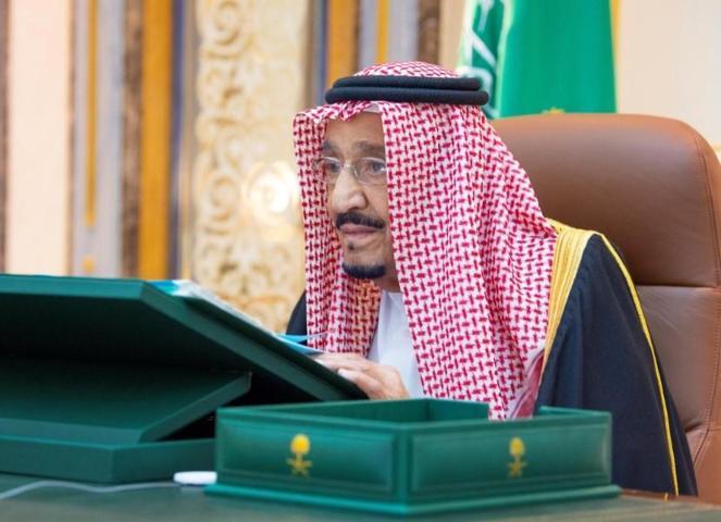 Suudi Arabistan Kralı Selman hastaneye kaldırıldıktan sonra ilk kez görüntülendi