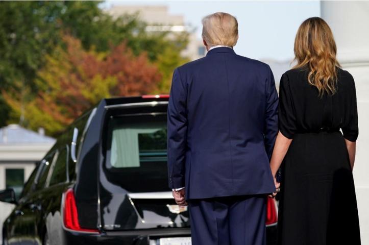 Melania Trumpın başı yeni çıkacak kitapla dertte: Konuşmaları gizlice kaydetmiş
