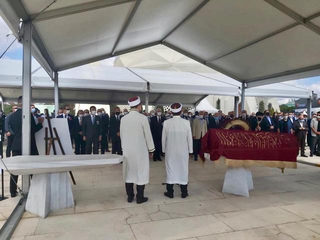 İş insanı Suna Kıraç son yolculuğuna uğurlandı