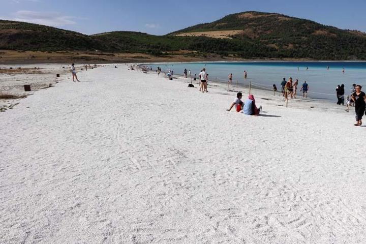 Salda Gölü ile ilgili yeni gelişme Vali açıkladı