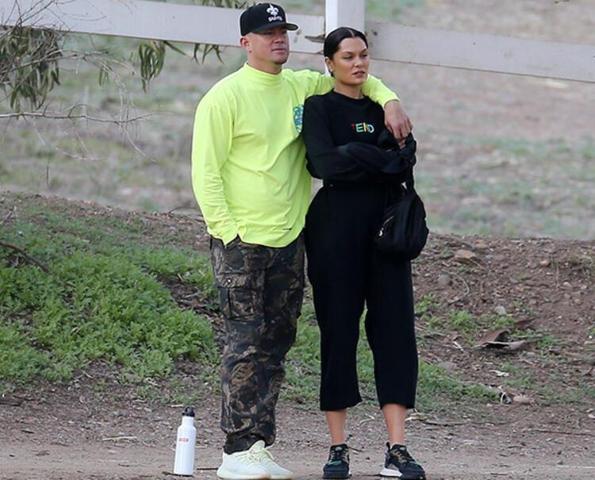 Jessie J ayrılığı kalça dansı yaparak duyurdu
